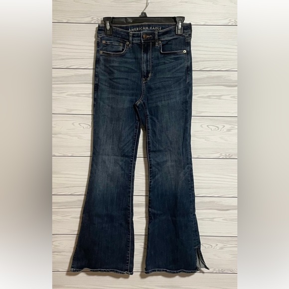 American Eagle Super Hi Rise Flare Blue Denim Jeans High Waisted Size 6 Regular - Picture 1 of 10